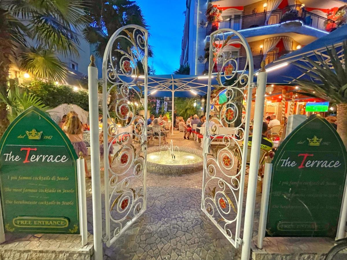 Milton Boutique Hotel - Adults Only Лидо-ди-Езоло Экстерьер фото