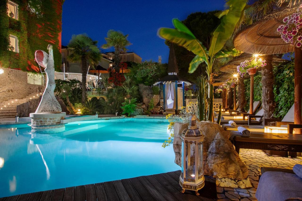 Milton Boutique Hotel - Adults Only Лидо-ди-Езоло Экстерьер фото