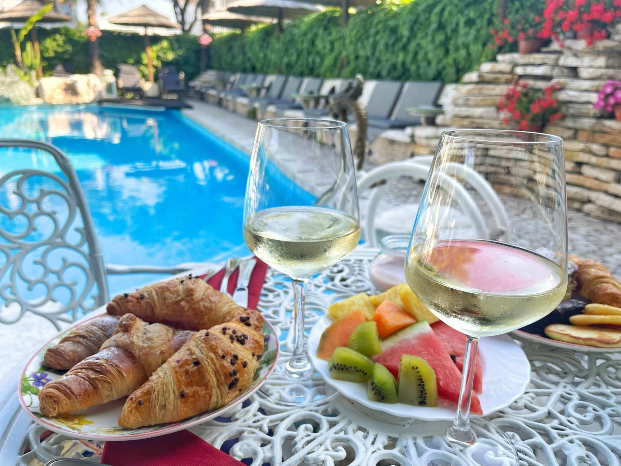 Milton Boutique Hotel - Adults Only Лидо-ди-Езоло Экстерьер фото